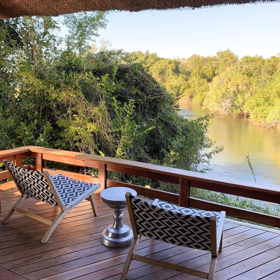 Royal Chundu Island Lodge Livingstone Exterior photo