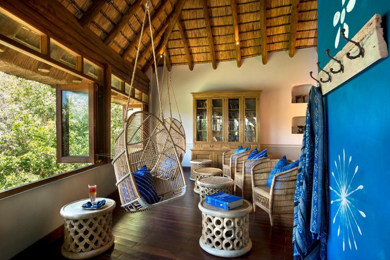 Royal Chundu Island Lodge Livingstone Exterior photo